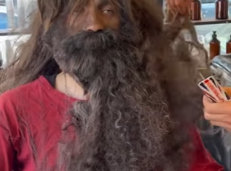 X1506004 20 YEARS WITH THIS HAIR _ BEARD — You Couldn’t See His Face… _ The Transformation You Won’t Believe (Part 2)