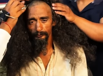 X1506005 A Very Dirty Homeless Man He Couldn’t Hear or Speak 😢 (Part 2)