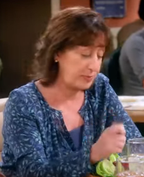 T0124009_ #mom #tvshow #sitcom part2